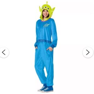 Tot story alien costume